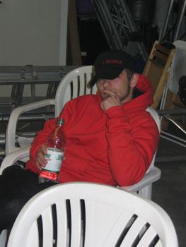 IMG012
