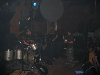 IMG049