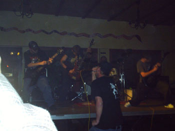 IMG009