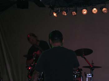 IMG003
